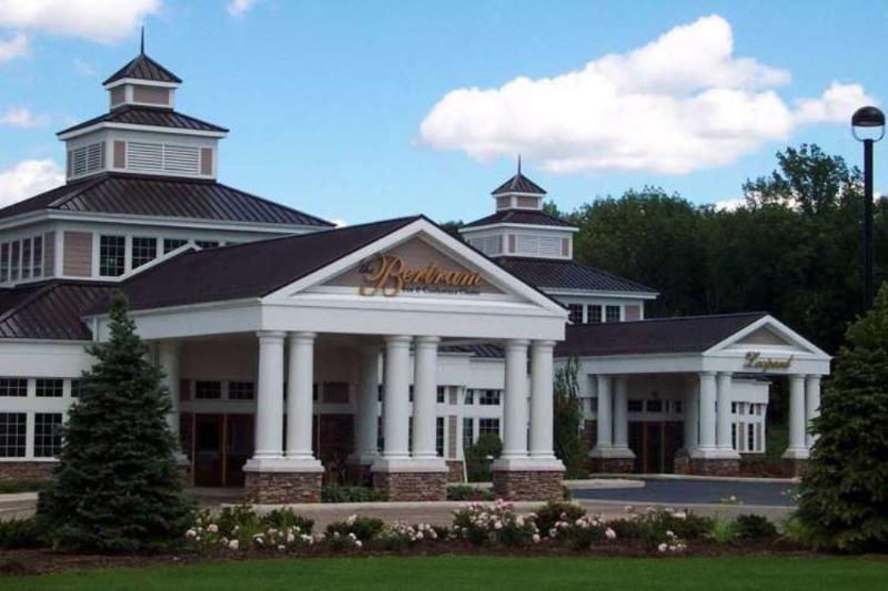 The Bertram Inn & Conf Ctr Trademark Collection By Wyndham Aurora Εξωτερικό φωτογραφία